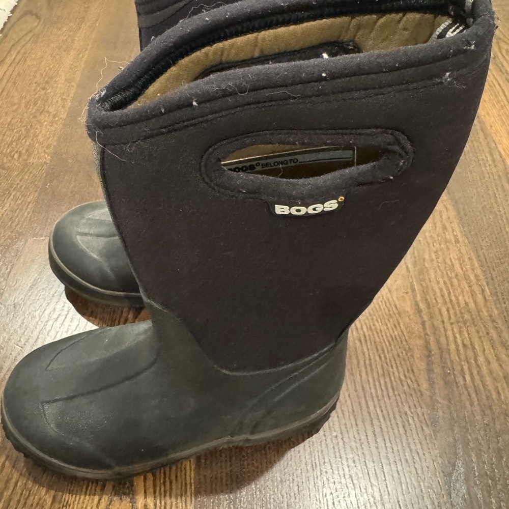 BOGS Black Insulated Boots
